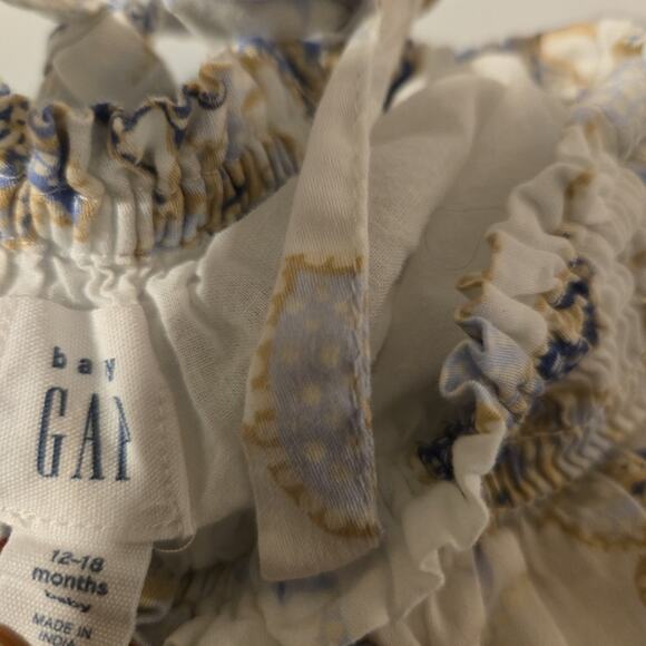 Baby Gap Smocked Floral Outfit 12-18mos. - Picture 3 of 4